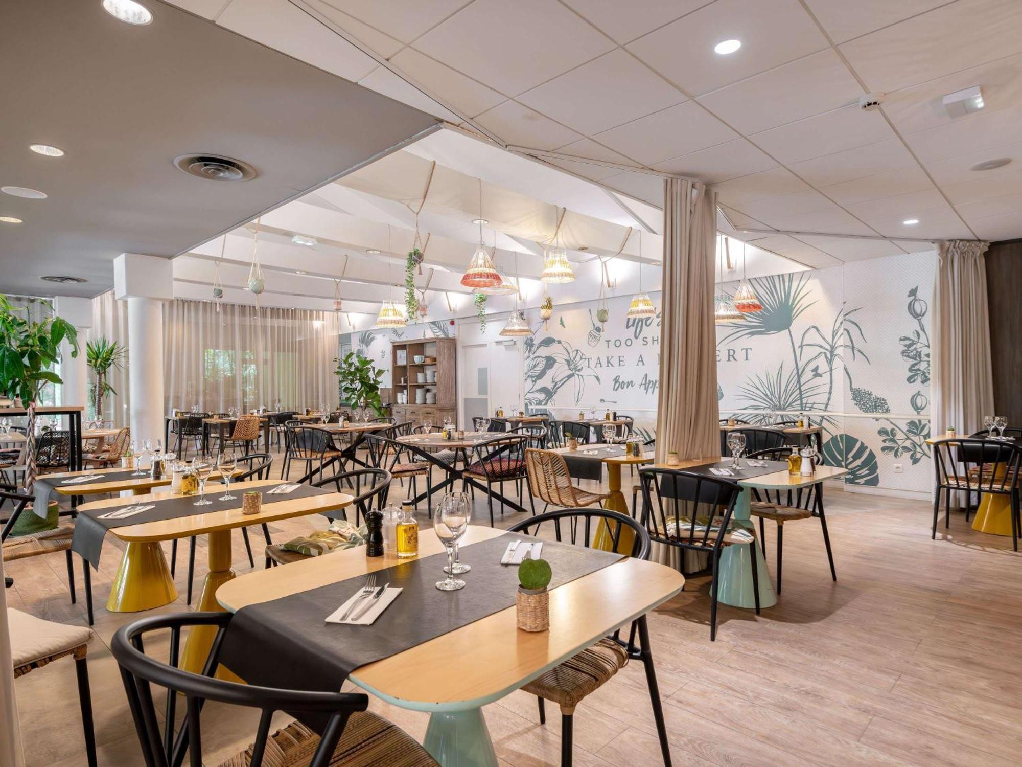 Mercure Antibes Sophia Antipolis Valbonne Exterior photo